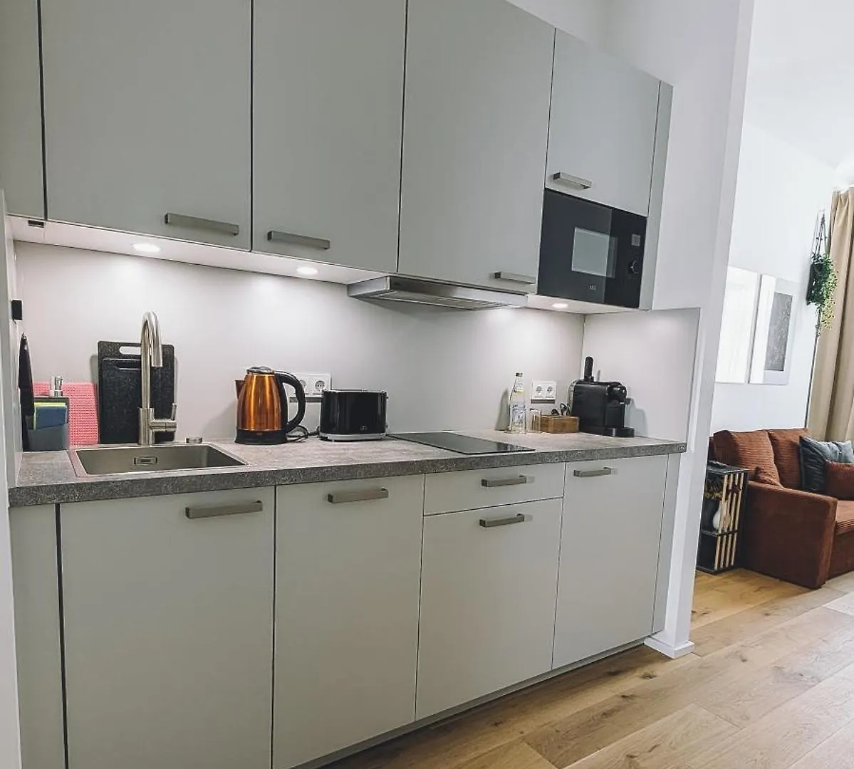 Suite 13 Orange Wood Mit Verschiedenen Schlafmoeglichkeiten Amberg Apartment